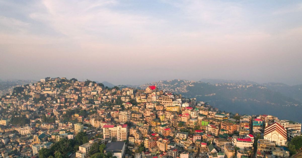 Mizoram Balcony Gardening Guide — Best Plants and Climate Tips